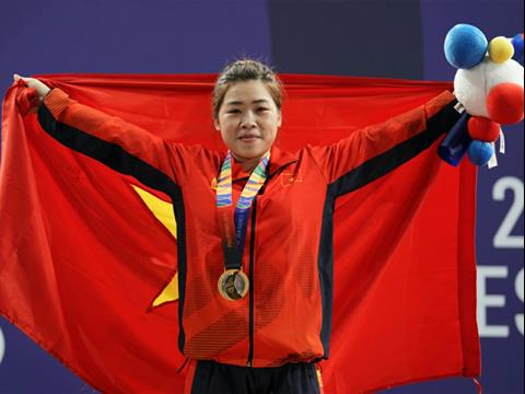 VIDEO: Tổng hợp phần thi của lực sĩ Hoàng Thị Duyên đoạt HCV SEA Games 30 môn Cử tạ