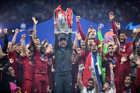 Liverpool vo dich Champions League
