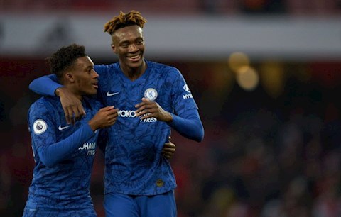 Tammy Abraham chỉ gia hạn hợp đồng với Chelsea nếu...