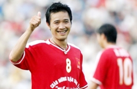 HLV Riedl chỉ tên cầu thủ xuất sắc nhất lịch sử đội tuyển Việt Na hình ảnh