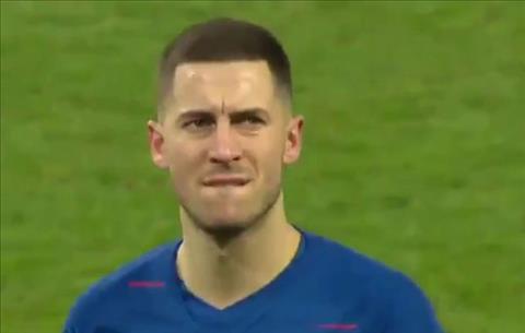 Eden Hazard suýt khóc sau trận thua Man City hình ảnh