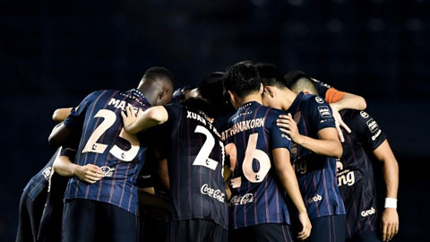 Tiền vệ Xuân Trường mắc lỗi nhỏ trong trận ra mắt Buriram United