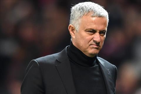 Đại gia châu Âu đầu tiên bị Mourinho khước từ