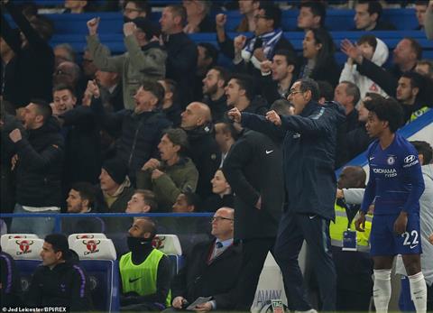 Sarri Chelsea 2-0 Tottenham