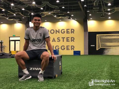 Xuân Mạnh nỗ lực tập luyện, hẹn ngày trở lại V-League