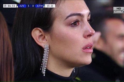Hình ảnh Georgina bật khóc sau bàn thắng của Ronaldo hình ảnh
