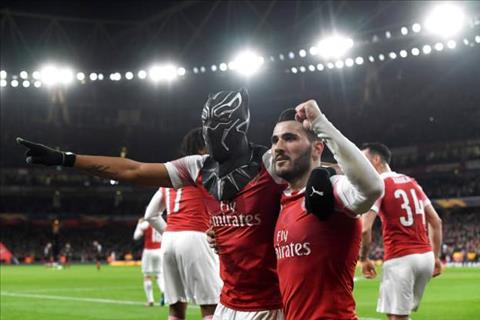 Emery tự hào với màn lội ngược dòng thành công của Arsenal