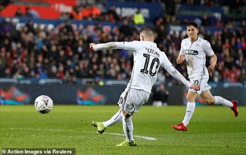 Swansea 2-3 Man City Chấp đối thủ dẫn 2 bàn, Man xanh hùng dũng thắng ngược để vào bán kết FA Cup hình ảnh 2