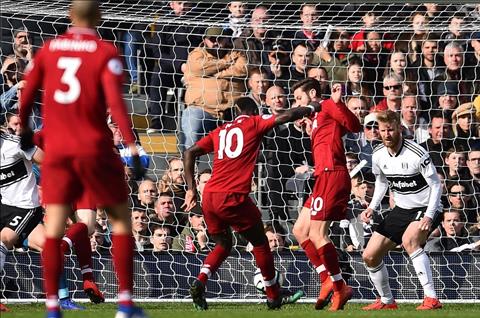 Mane sut bong ghi ban cho Liverpool