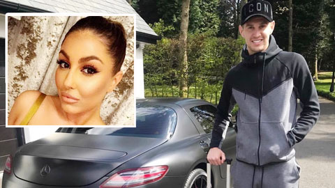 Sao Man City cặp kè bà mẹ đơn thân hơn 6 tuổi