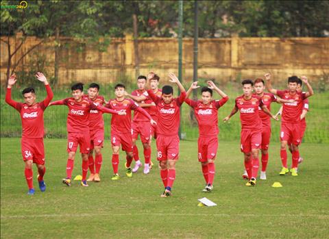 DT U23 Viet Nam trong chieu 19/3 tiep tuc khoi dong nhe.