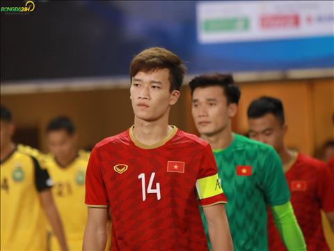 Voi viec Quang Hai ngoi du bi, Hoang Duc duoc trao bang thu quan trong tran gap U23 Brunei.