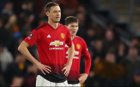 Nemanja Matic ký hợp đồng mới với Man United