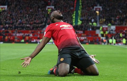 Giữa bão tin đồn, người đại diện Lukaku lại làm trò khiến M.U lo ngay ngáy