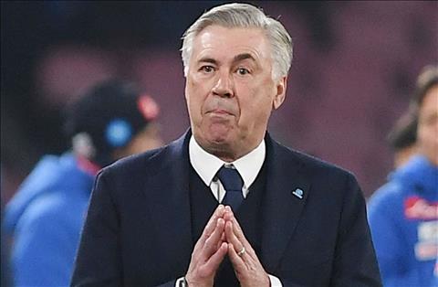 Vì sao HLV Ancelotti chưa ra mắt Everton?