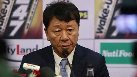 HLV CLB TP.HCM ghen tị với thành công của thầy Park tại Việt Nam