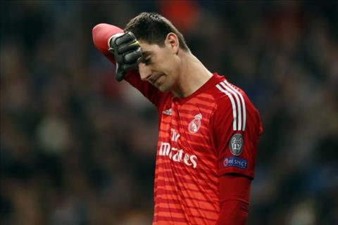 Thibaut Courtois bị châm biếm sau trận thua Ajax