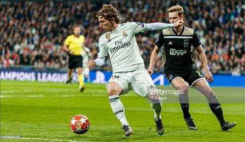 Luka Modric tran Real Madrid vs Ajax Amsterdam
