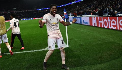 Bom tấn M.U: “Chẳng có gì ngạc nhiên khi chúng tôi đi tiếp”