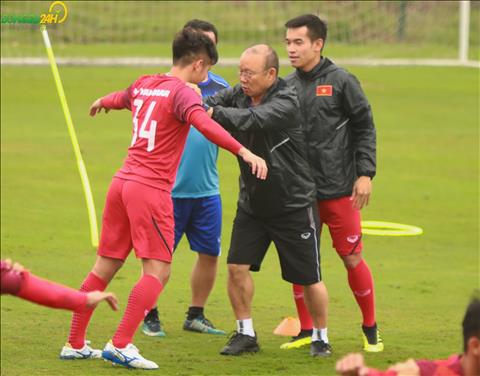 Giao nhiệm vụ SEA Games cho thầy Park là điều không nên làm