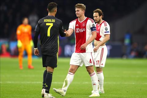 Ajax vs Juventus De Ligt va Ronaldo