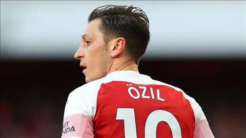 Arsenal nên bán Ozil và chiêu mộ 4 cầu thủ khác hình ảnh