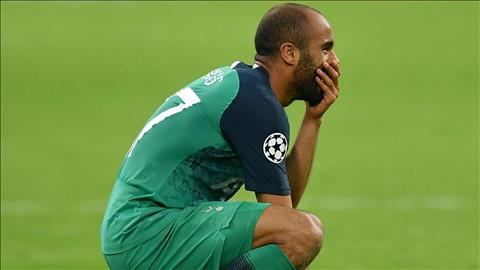 Toả sáng đều đặn, người hùng của Spurs vẫn yên phận ngồi dự bị