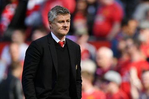 Solskjaer cảnh báo các cầu thủ MU trước mùa giải mới