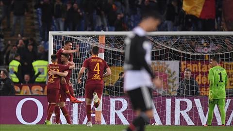 Roma 2-0 Juventus: Ronaldo bất lực, Lão bà thua sấp mặt