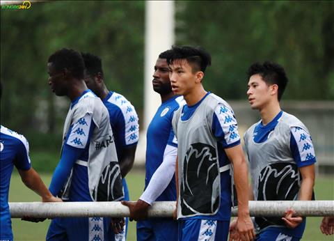 Văn Hậu chấn thương: Lời cảnh báo cho Quang Hải và CLB Hà Nội