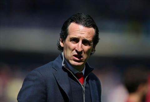 Người cũ kêu gọi lãnh đạo Arsenal hỗ trợ Emery nhiều hơn
