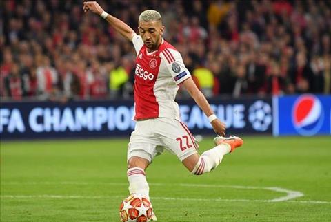 Ajax báo tin vui về trụ cột cho Arsenal và M.U