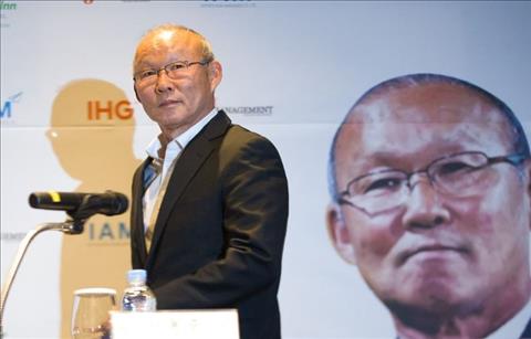 HLV Park Hang Seo báo tin vui về việc gia hạn hợp đồng với VFF