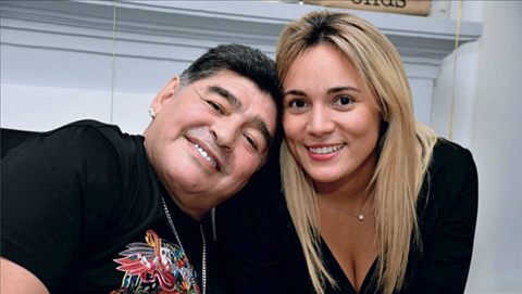 Diego Maradona bị bắt ở sân bay vì chưa trả phí chia tay bạn gái hình ảnh