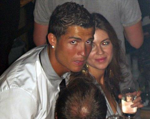 Ronaldo hầu tòa vì cáo buộc hiếp dâm  hình ảnh