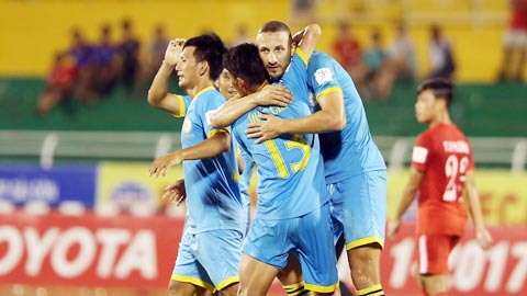 Khánh Hòa 3-2 Quảng Nam: "Chung kết ngược" hấp dẫn