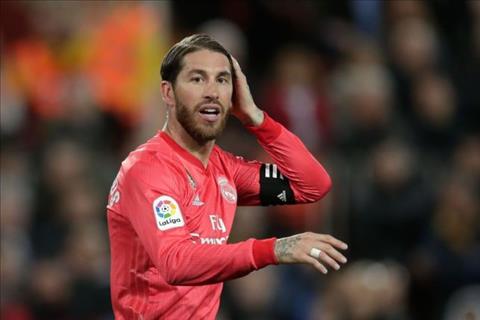 Liverpool không mua Sergio Ramos ở Hè 2019 hình ảnh