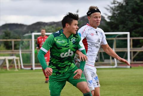 Báo Hàn: “Cầu thủ Việt kiều sẽ giúp ĐTVN mạnh lên đáng kể”