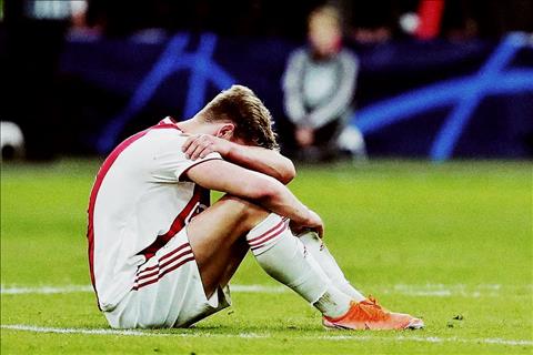 Ajax Amsterdam Hãy kiêu hãnh cho ngày người Hà Lan ngẩng cao đầu hình ảnh
