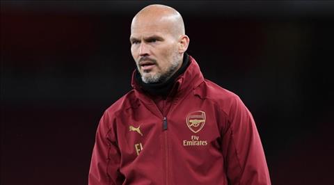 Huyền thoại Arsenal thăng chức làm trợ lý HLV Unai Emery