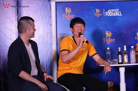Huyền thoại bóng đá Hàn Quốc ủng hộ cầu thủ Việt sang Châu Âu thi đấu hình ảnh