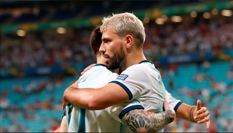 Qatar 0-2 Argentina Vượt khó thành công, Messi và các đồng đội chính thức vào tứ kết hình ảnh 5