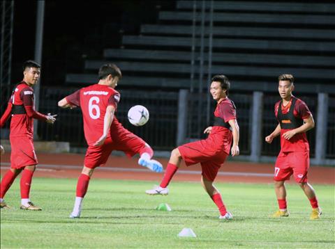 Đội hình ra sân ĐT Việt Nam vs Thái Lan: Tuấn Anh đá chính, Xuân Trường và Công Phượng dự bị
