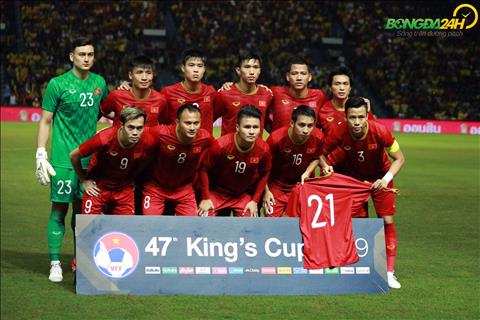Hình ảnh cổ vũ bóng đá Việt Nam U23 đẹp nhất ý nghĩa avatar ảnh bìa hình  nền cờ Việt Nam  VFOVN