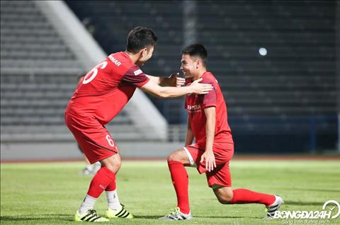 Xuân Trường nhắn nhủ sĩ tử: “Đến Đức Huy còn đỗ tốt nghiệp thì các bạn không phải lo”