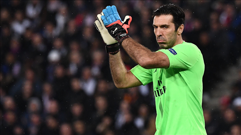Thu mon Buffon chia tay PSG