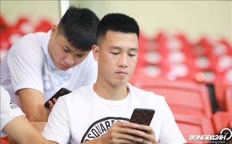 HLV Park Hang Seo đón tin vui của tiền vệ Huy Hùng