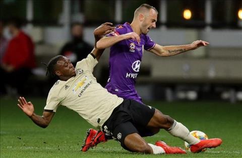 Tân binh đắt giá của MU thừa nhận “xoạc vì đam mê”