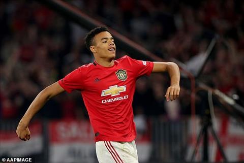 Mason Greenwood nhận quà lớn sau khi toả sáng ở giao hữu hình ảnh