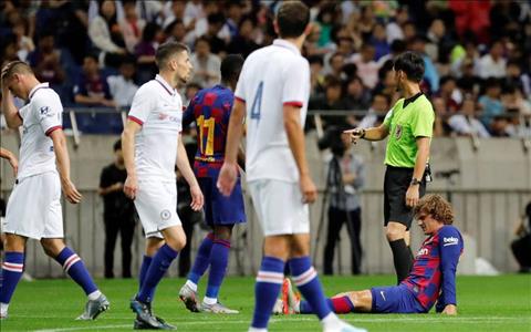 Antoine Griezmann dính chấn thương ngày ra mắt Barca hình ảnh